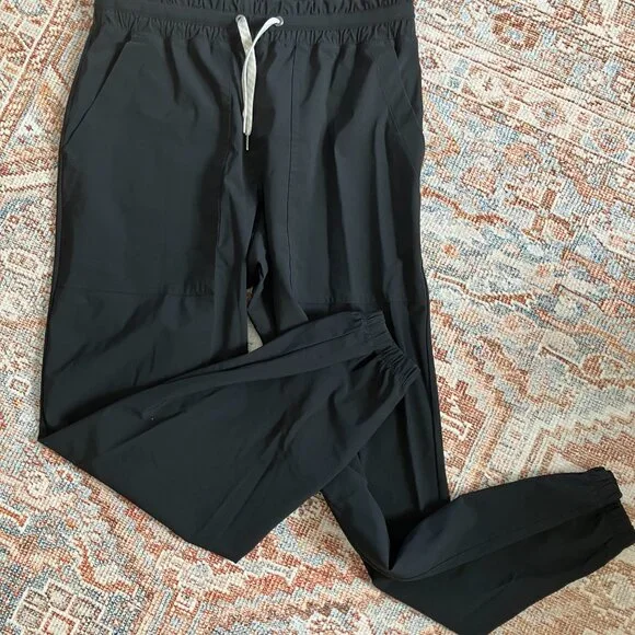 Vuori Miles Jogger - Picture 3 of 4
